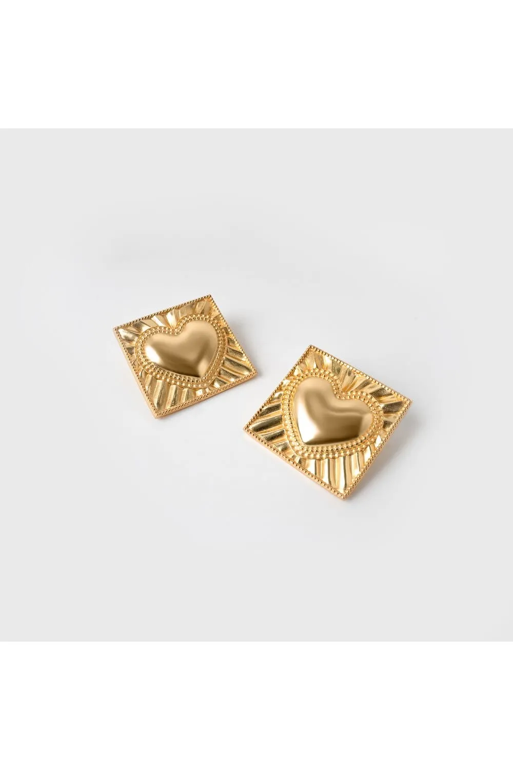Vintage Heart Earring